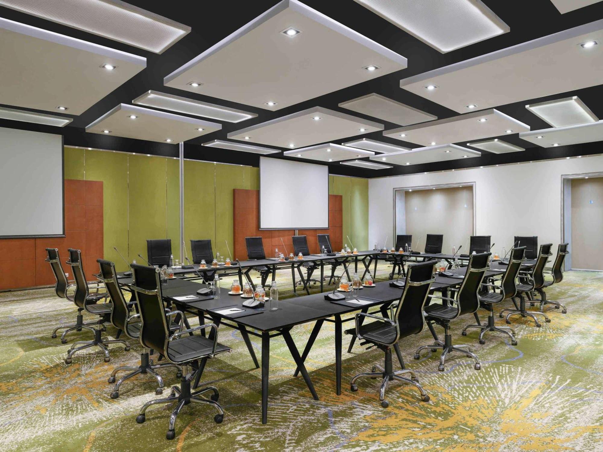 Pullman Jakarta Central Park Εξωτερικό φωτογραφία Meeting room