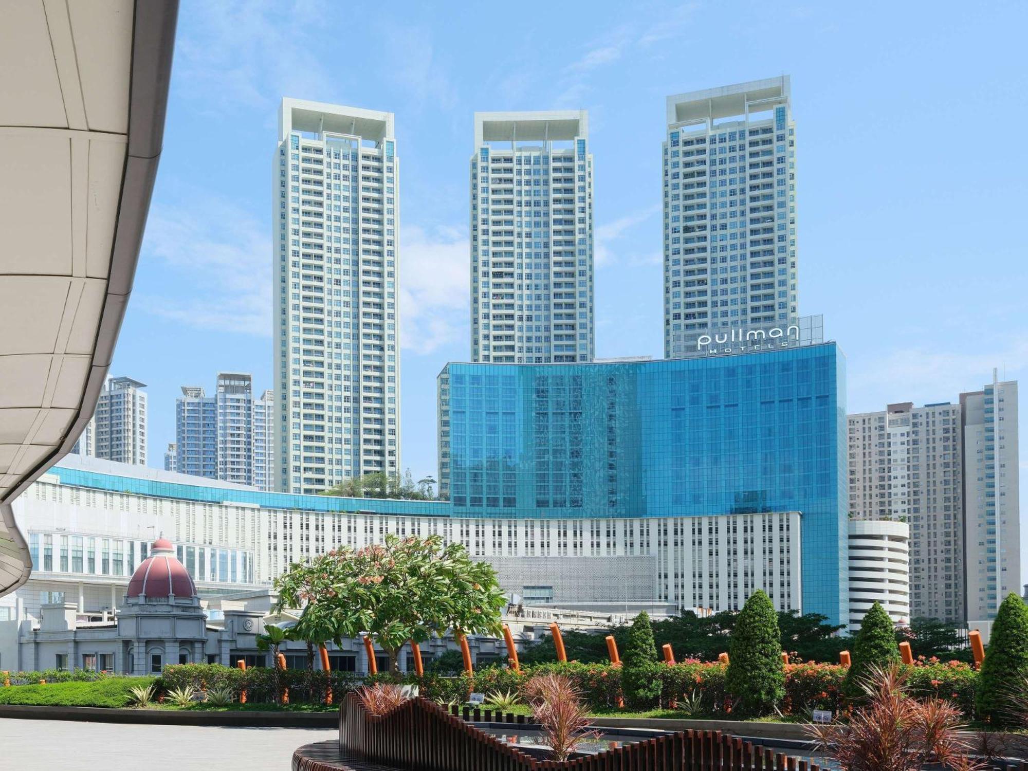 Pullman Jakarta Central Park Εξωτερικό φωτογραφία The complex in 2016